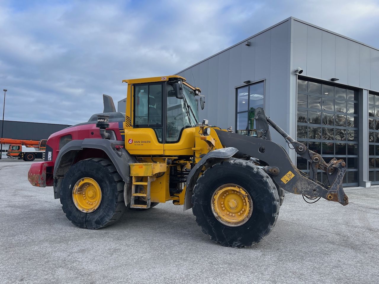 Volvo L110H NL machine