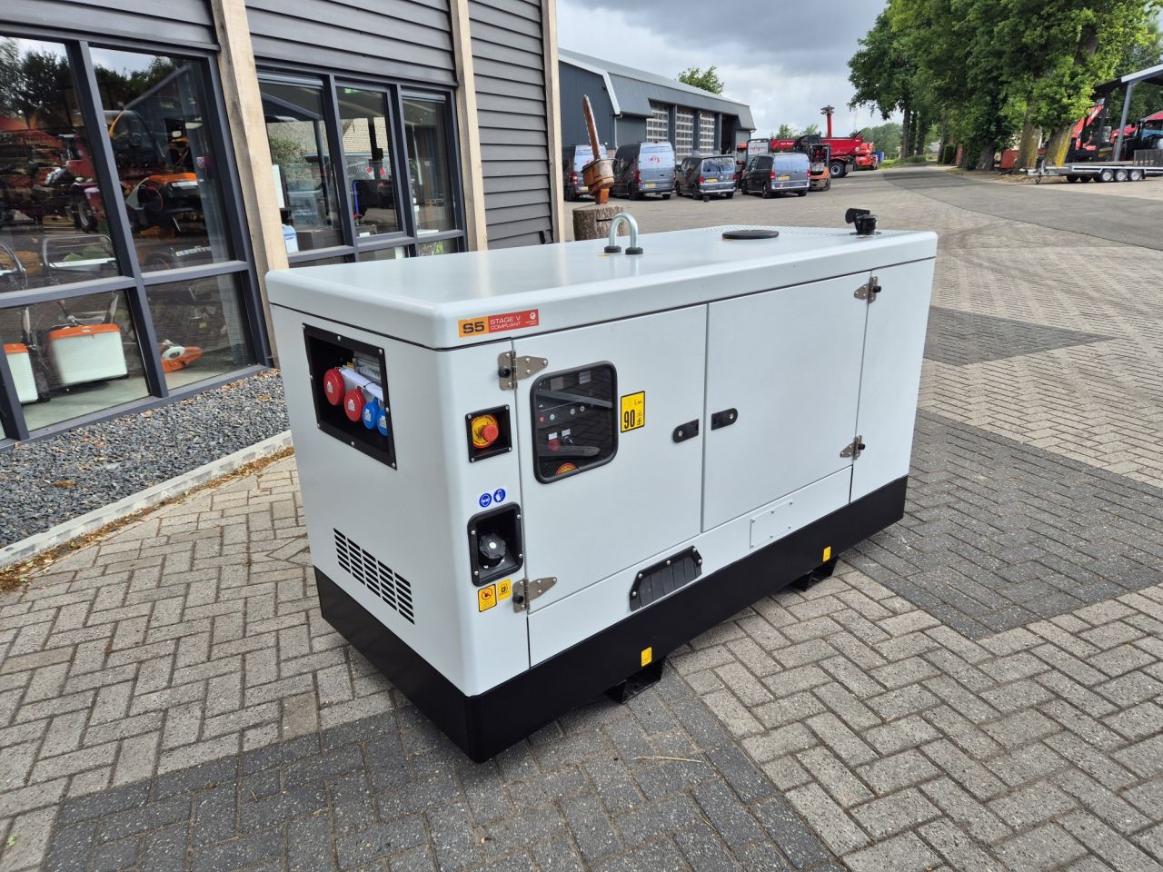 BRINKMAN & NIEMEIJER 17.5 KVA dieselaggregaat