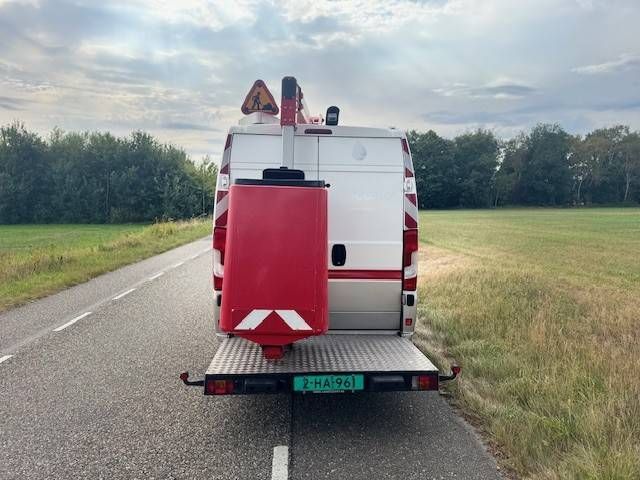 LKW mit Arbeitsbühne Peugeot Boxer 2.2HDI Diesel 12.5m 2016