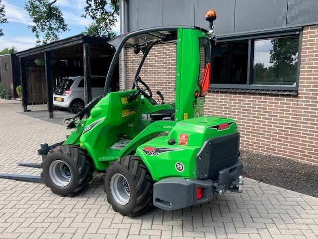 Nieuwe AVANT 635i TDL+ kniklader 1750 kgs