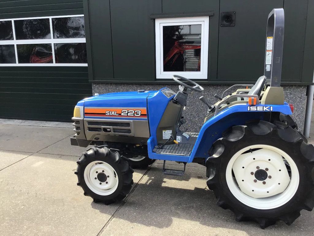 Iseki Mini trekker Iseki Sial 223F