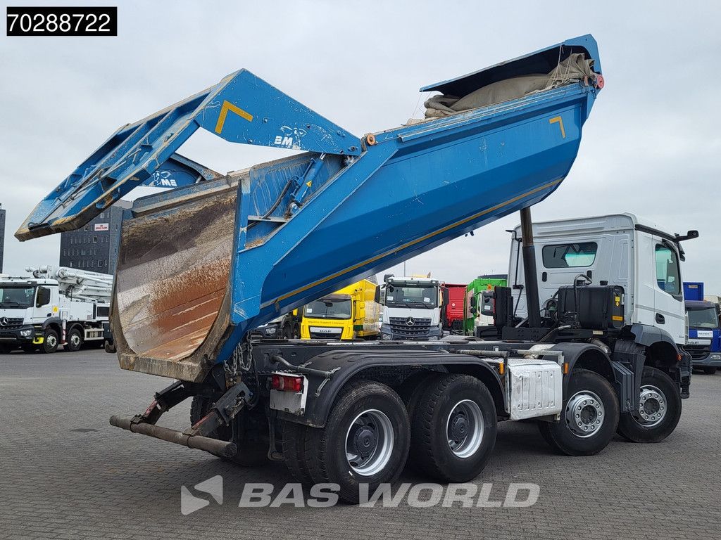 Mercedes Arocs 3243 8X4 19m3 Benne Tipper Steel suspension Automatic Big-Axle Navi Euro 6