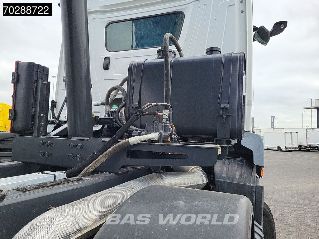 Mercedes Arocs 3243 8X4 19m3 Benne Tipper Steel suspension Automatic Big-Axle Navi Euro 6