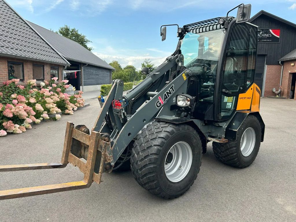 Giant V452T HD