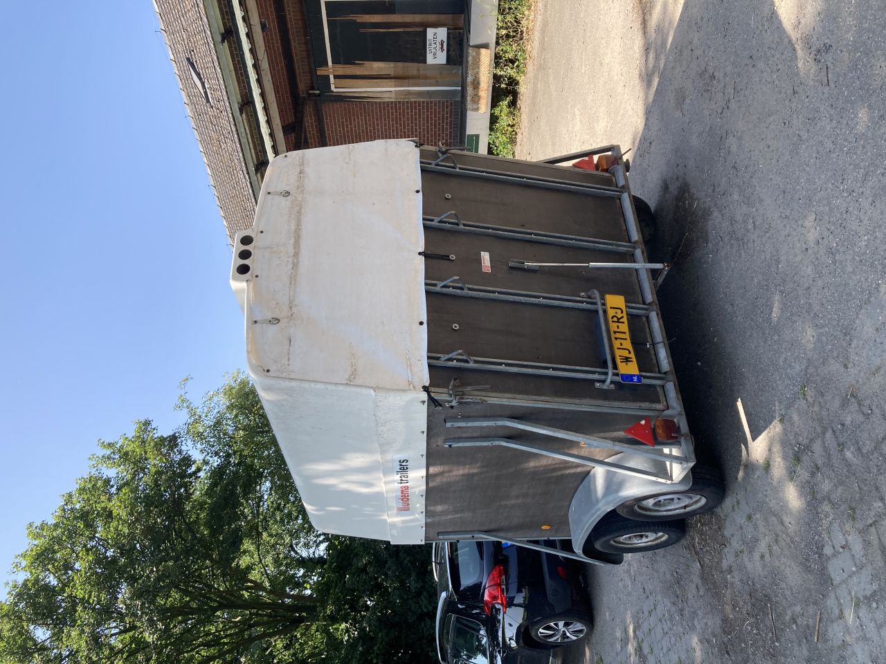 Paardenaanhanger