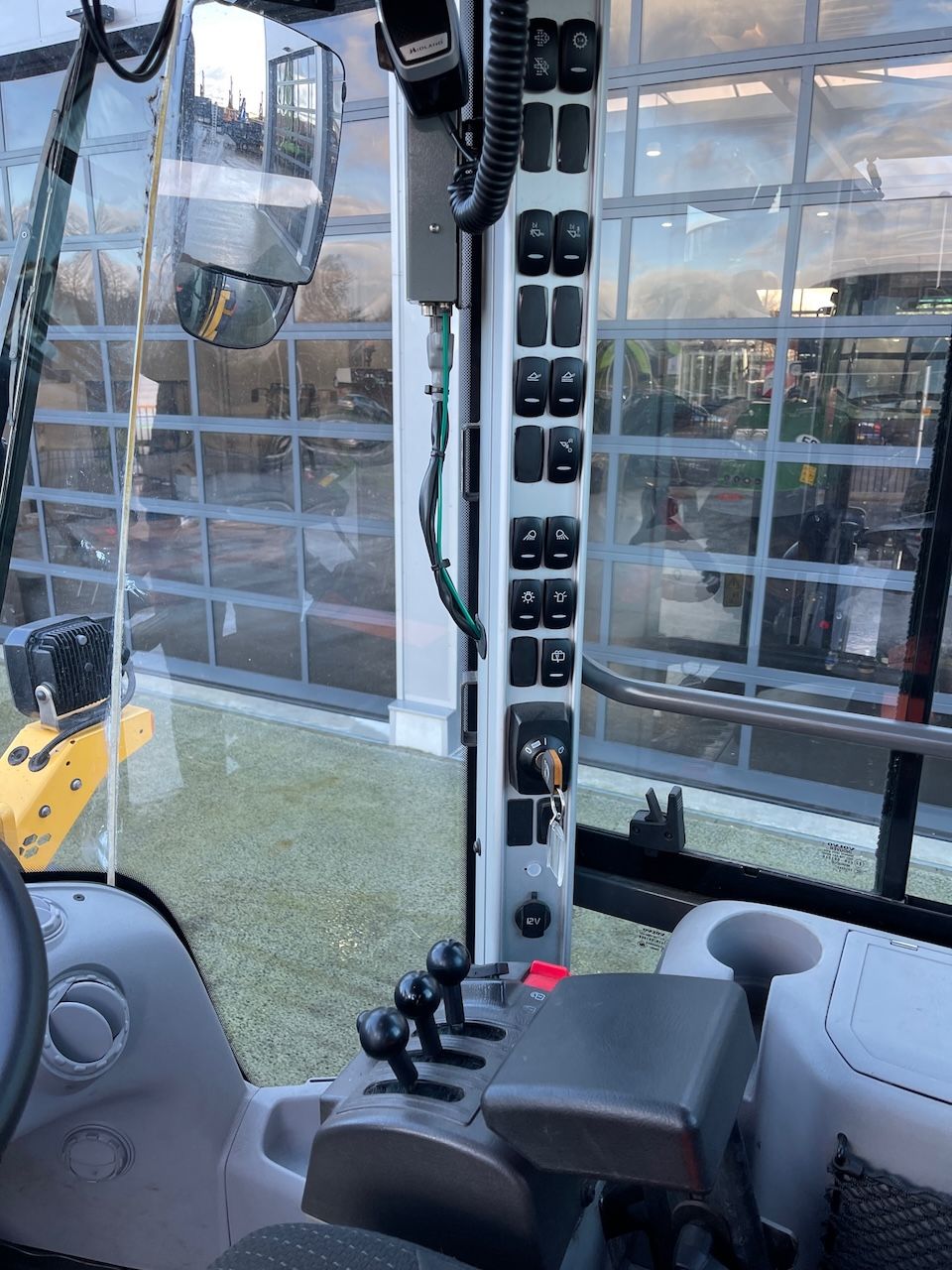 Volvo L90H