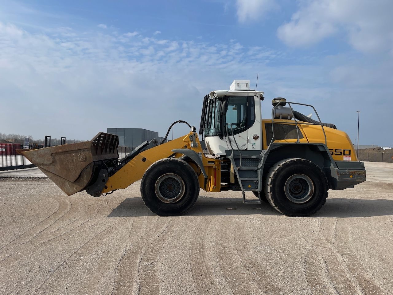 Liebherr 550 CDC + BSS