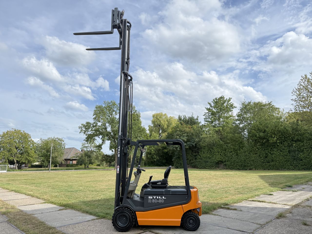 Still 3000KG triplex Sideshift vorkversteller 2019 accu 6900uur