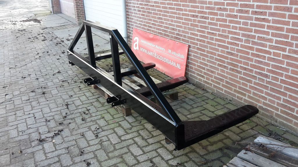 Agomac Vorkenverbreder pallet fork