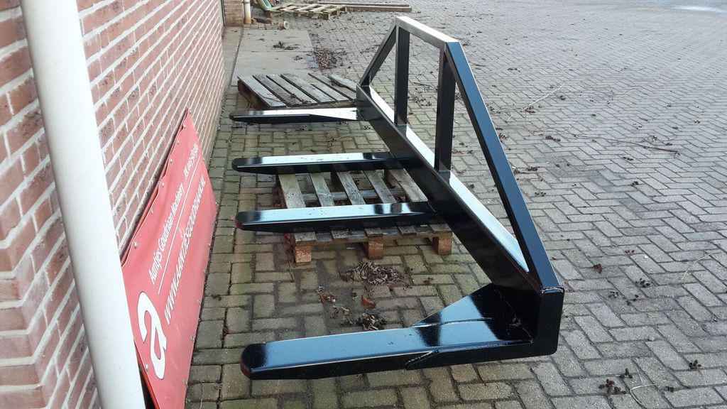Agomac Vorkenverbreder pallet fork