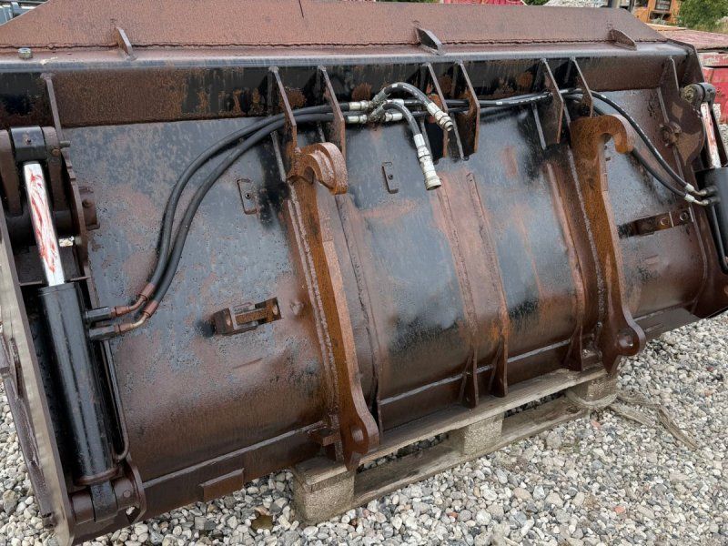 Volvo 2.35cm 4-I-N frontskovl