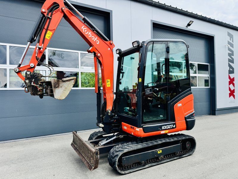 Kubota KX27-4 1. HAND