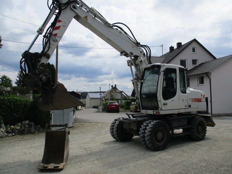 Liebherr A 316, vollhydraulischer Schnellwechsler Likufix SWA 48