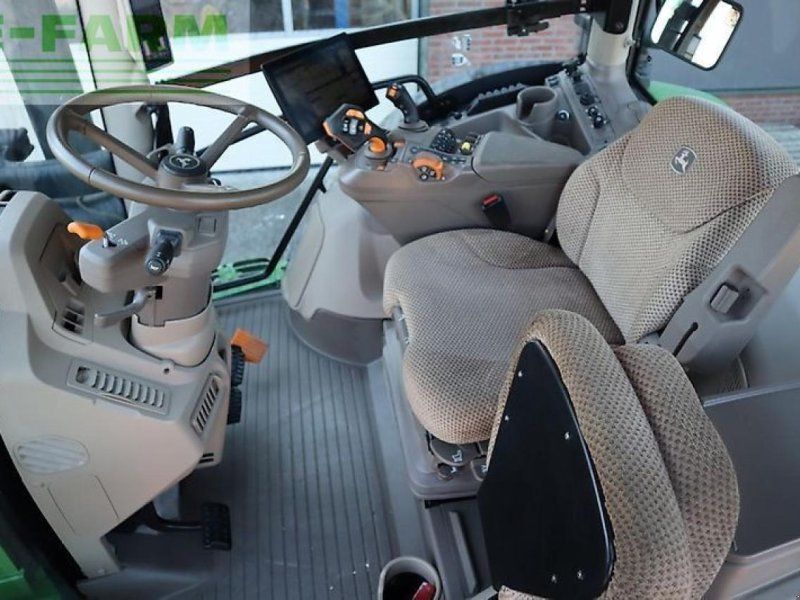 John Deere 6r195