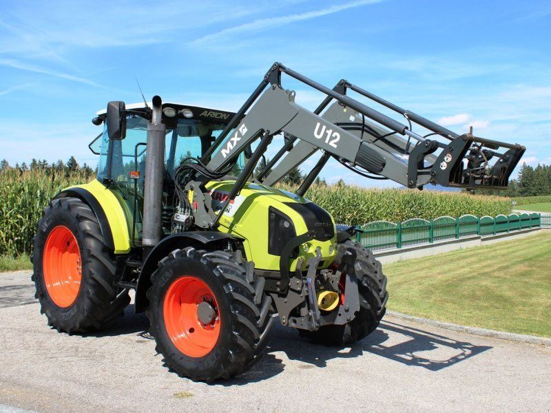 Claas Arion 410