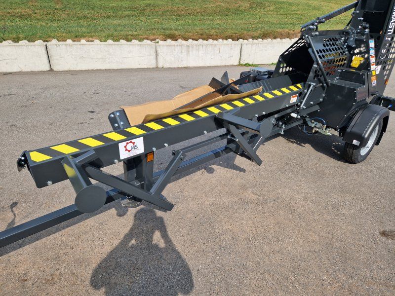 Pilkemaster GO 30cm 13PS Benzinmotor Förderband Stammheber Fahrwerk 80km/h