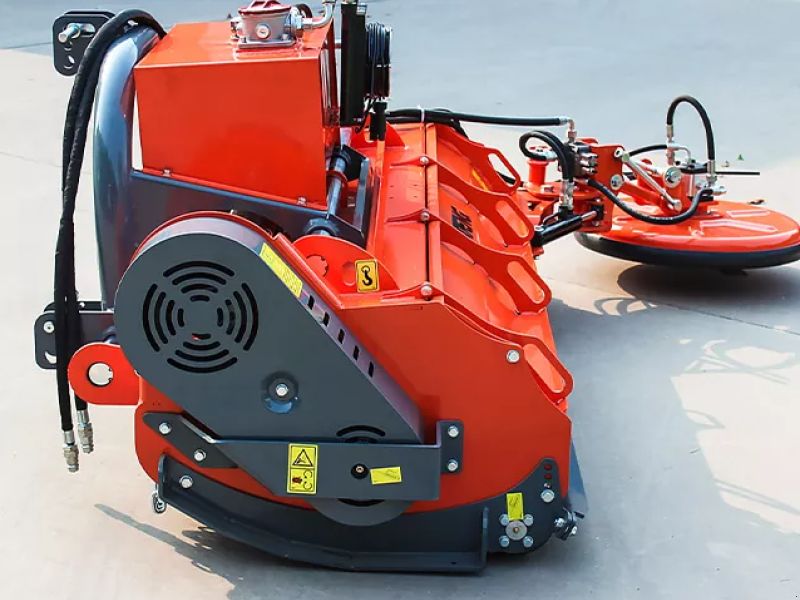 PreissTec Menasor Heck mit Zaunmäher