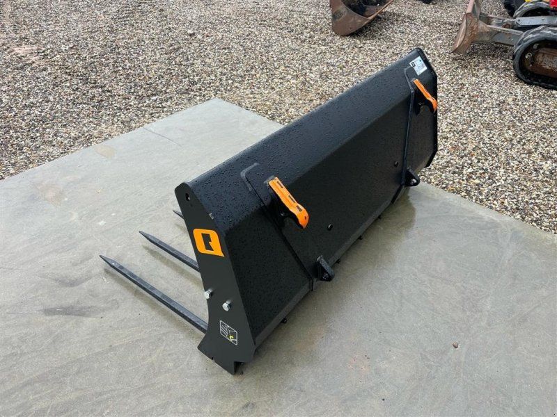 M 150+ Møggreb