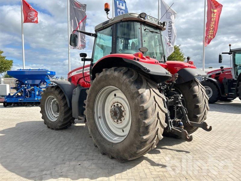 Massey Ferguson 7490