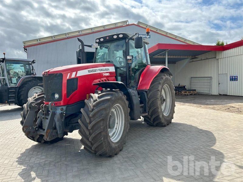 Massey Ferguson 7490
