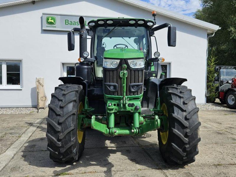John Deere 6175R
