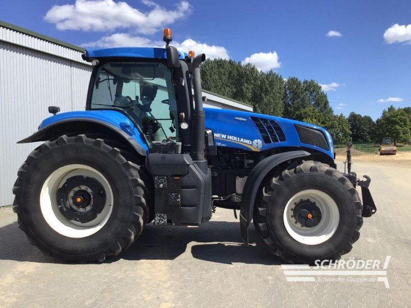 New Holland T8.390 AC