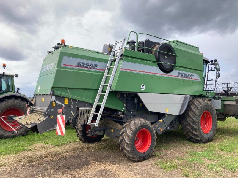 Fendt 5220 E  mit Vario BISO VX 550