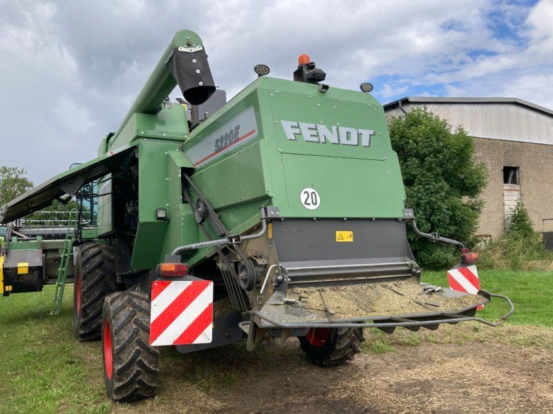 Fendt 5220 E  mit Vario BISO VX 550