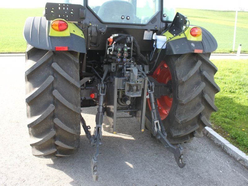 Claas Elios 210 (Kabine ohne Glasdach)