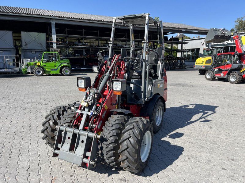 Weidemann 1160e mit 350h, Klappdach, Straßenzulassung