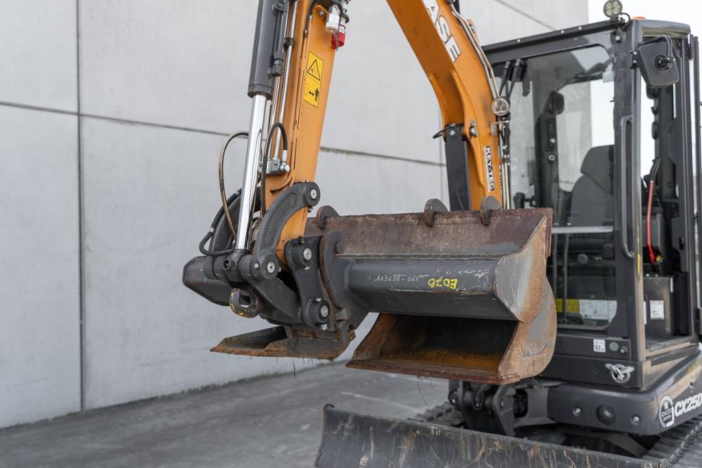 CASE CX 25 D