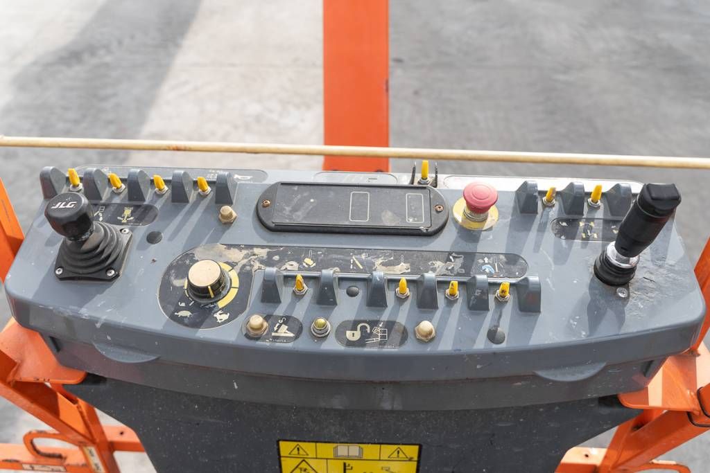 JLG 1350 SJP
