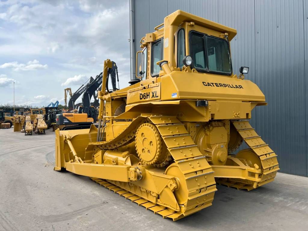 CAT D6H XL