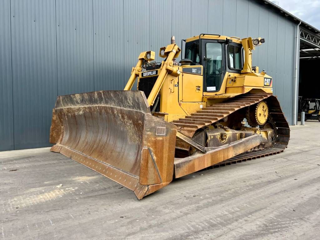 CAT D6T LGP