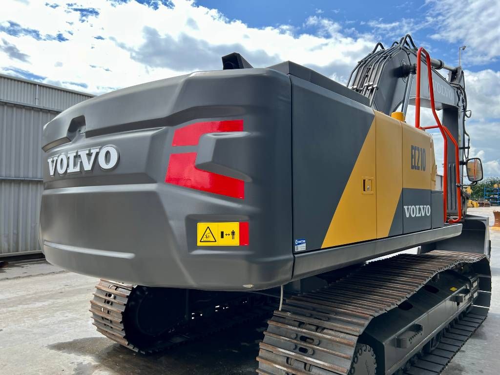 Volvo EC210
