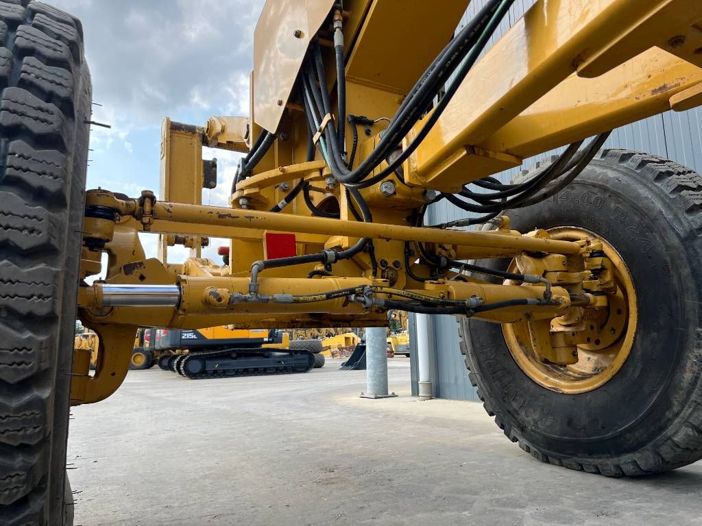 CAT 140M