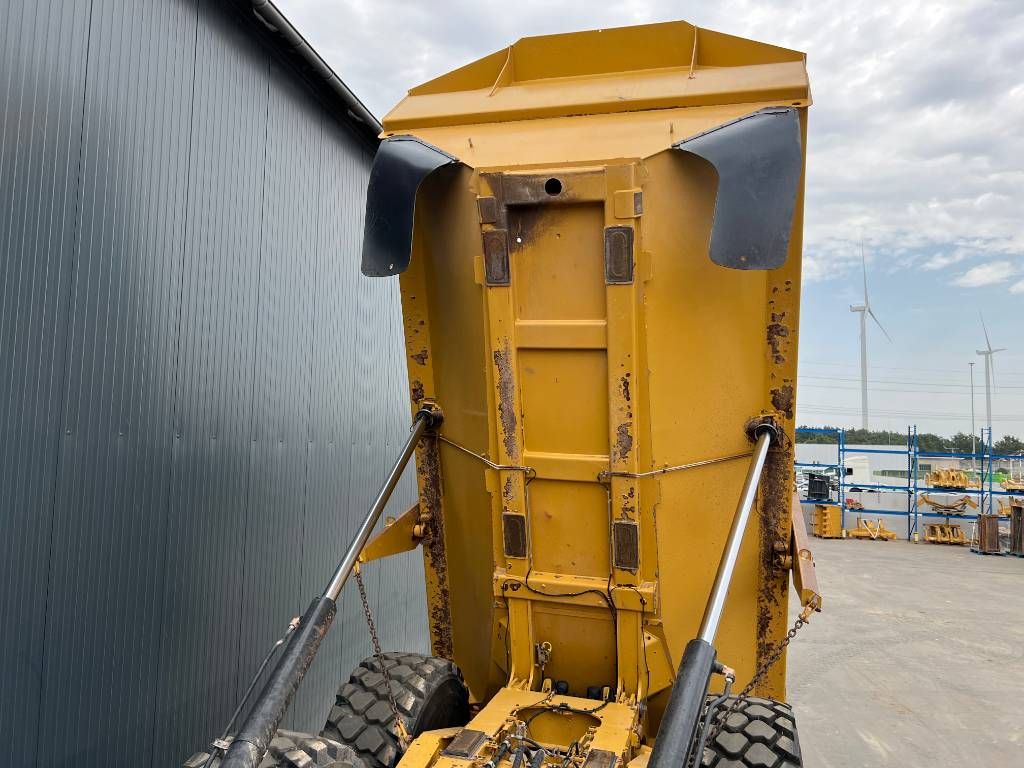 CAT 745 04A - New Tires