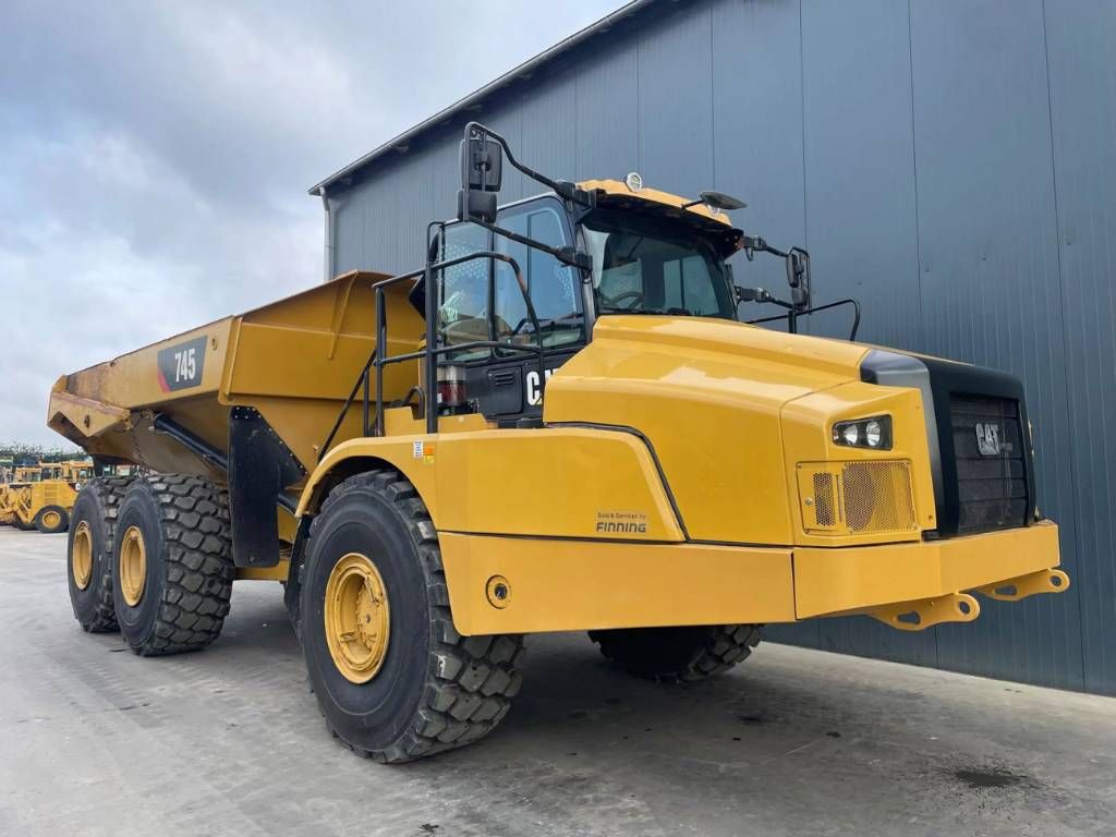CAT 745 04A - New Tires