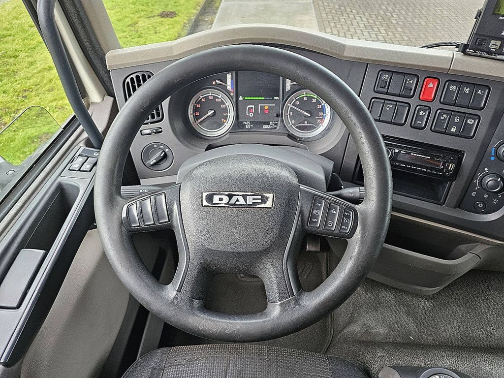 DAF LF 310 19t carrier lift