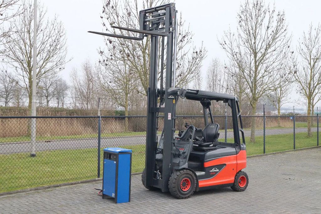 Linde E25 R-01 ROADSTER | DEMO | SIDESHIFT | FORK SPREADERS