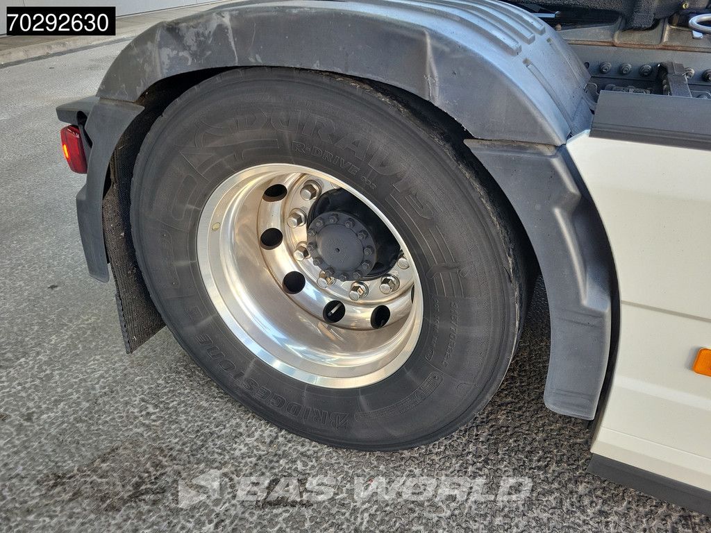 Volvo FH FH 460 4X2 NL-Truck 2x Tanks VEB+ Xenon ACC Euro 6