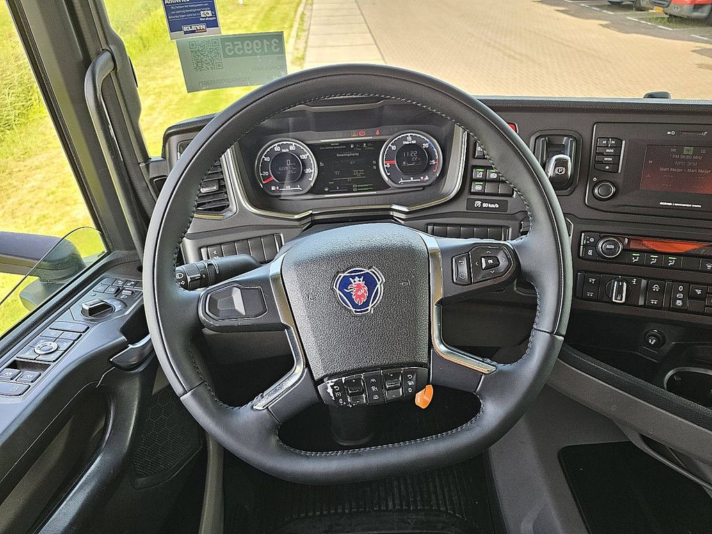 SCANIA R450 6x2*4