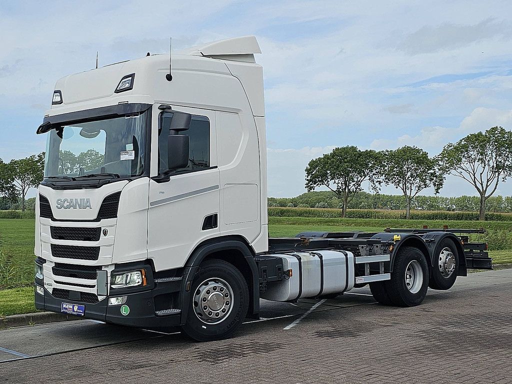 SCANIA R450 6x2*4 ret. led wb475