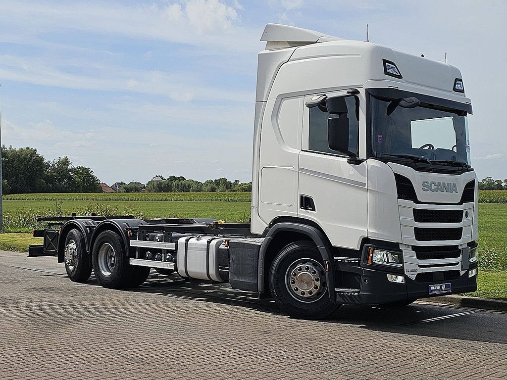 SCANIA R450 6x2*4 ret. led wb475