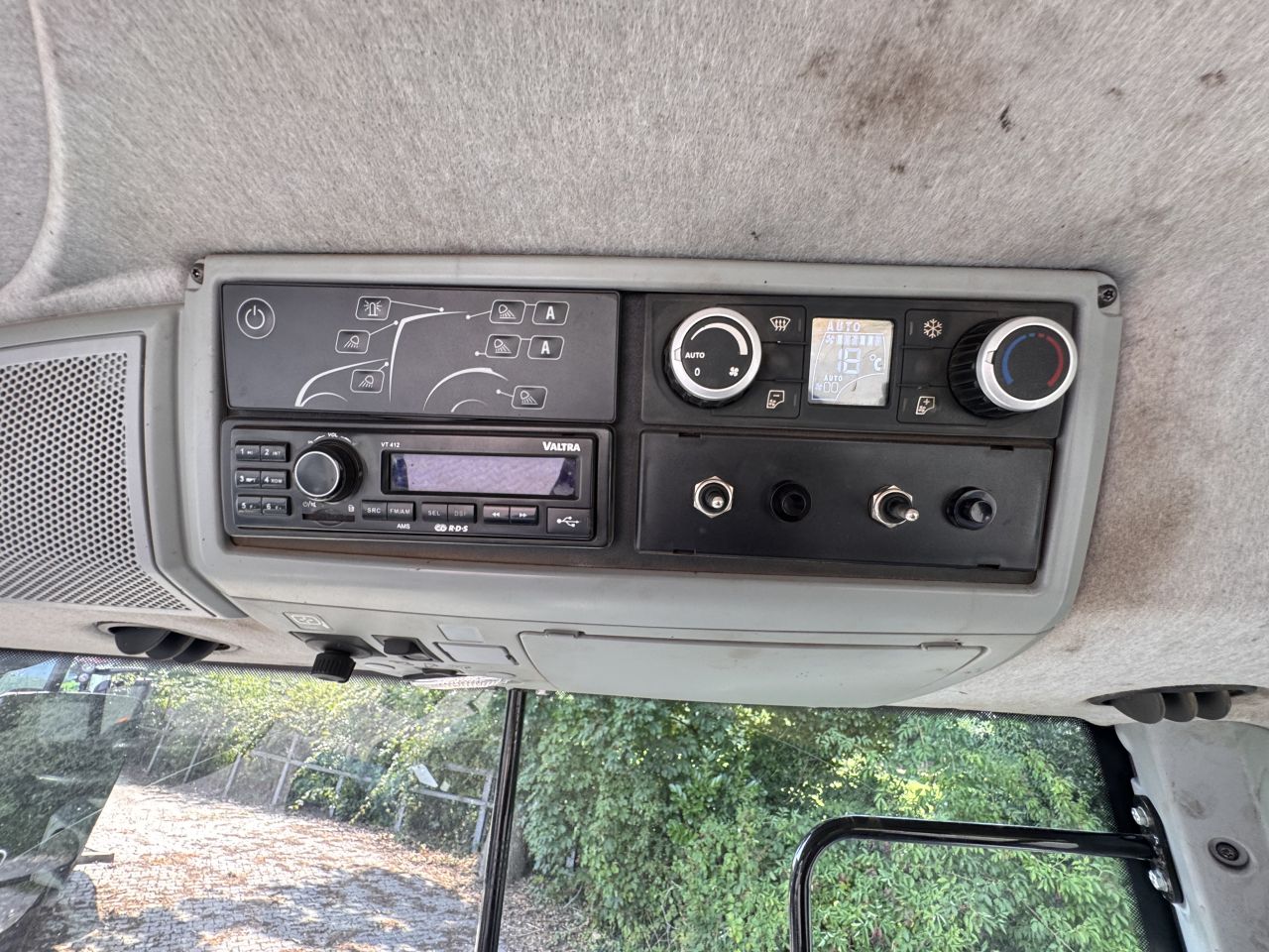 Valtra T214 Direct