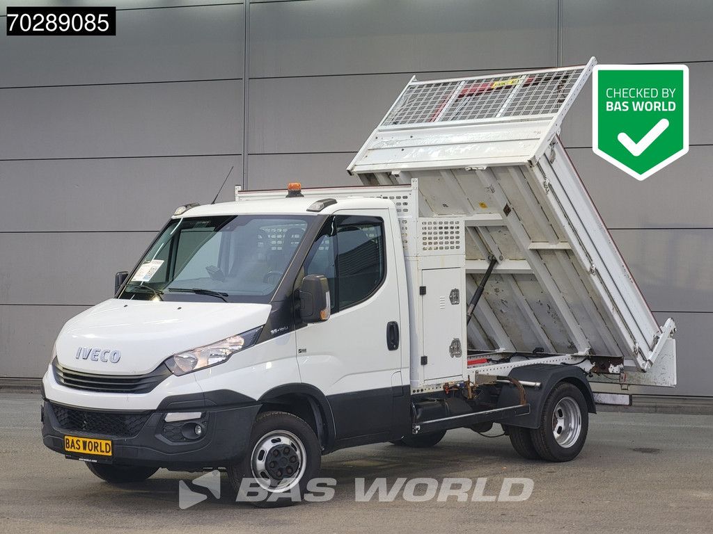 Iveco Daily 35C16 Kipper met Kraan Dubbellucht 3,5t Trekhaak Airco Cruise Camera Euro6 Crane Kran Kranwagen 2m3 Airco Trekhaak Cruise control