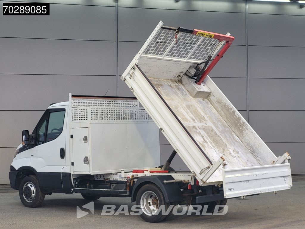 Iveco Daily 35C16 Kipper met Kraan Dubbellucht 3,5t Trekhaak Airco Cruise Camera Euro6 Crane Kran Kranwagen 2m3 Airco Trekhaak Cruise control