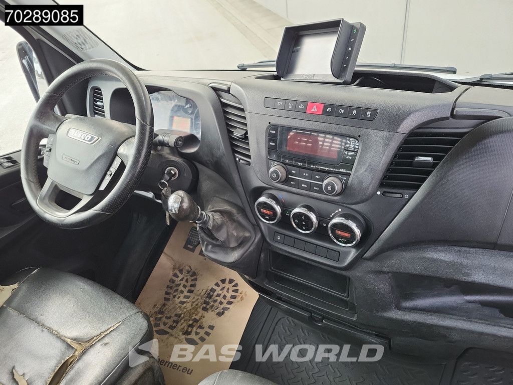 Iveco Daily 35C16 Kipper met Kraan Dubbellucht 3,5t Trekhaak Airco Cruise Camera Euro6 Crane Kran Kranwagen 2m3 Airco Trekhaak Cruise control