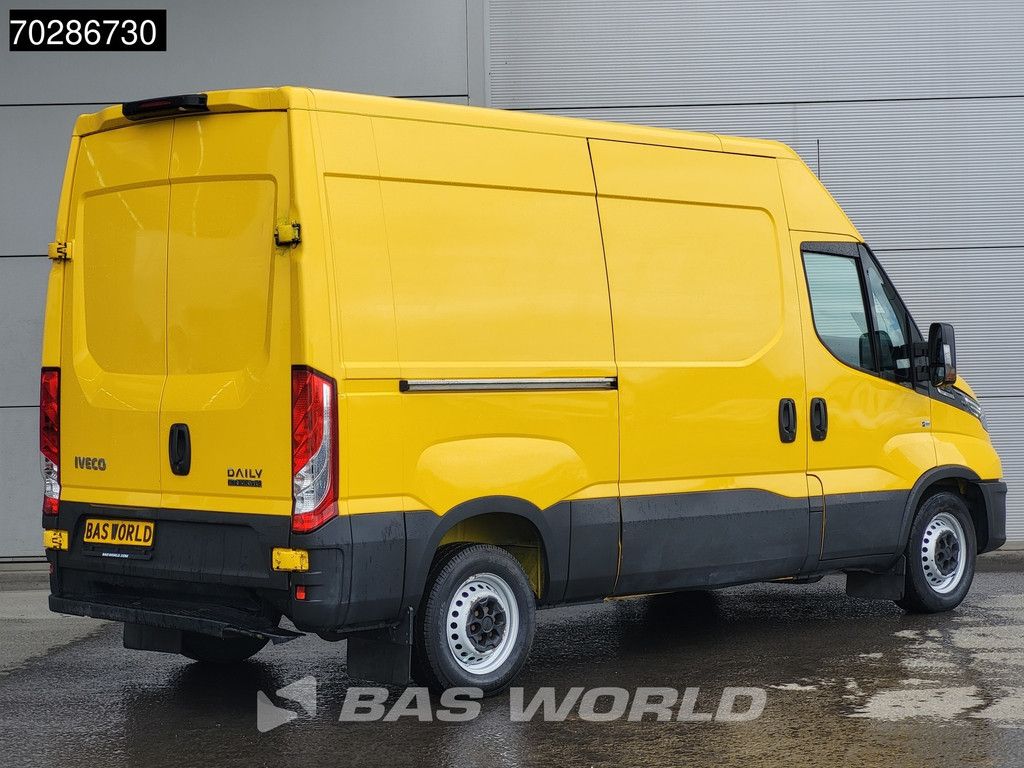 Iveco Daily 35S14 Automaat L2H2 3,5t Trekgewicht LED ACC Airco Camera Euro6 L2 11m3 Airco