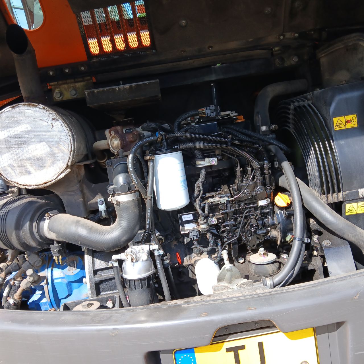 Doosan DX55W.
